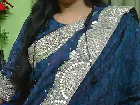Snapshot of Mukta_010 chatting on August 7, 7:16 pm Mukta 010 online show from August 7, 7:16 pm