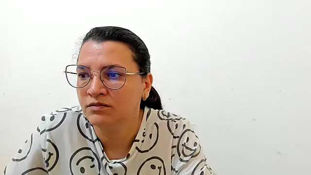 Snapshot of MARILYN_GARCIA chatting on October 29, 2:08 pm MARILYN GARCIA online show from October 29, 2:08 pm