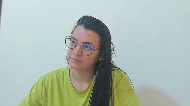 Snapshot of MARILYN_GARCIA chatting on December 1, 3:39 pm MARILYN GARCIA online show from December 1, 3:39 pm