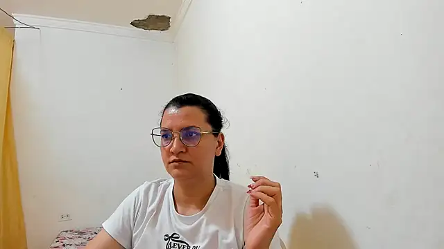 MARILYN GARCIA online show from June 24, 9:36 pm