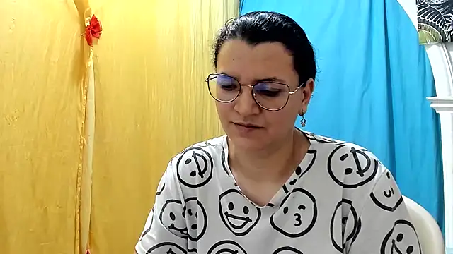 MARILYN GARCIA online show from August 1, 11:03 pm