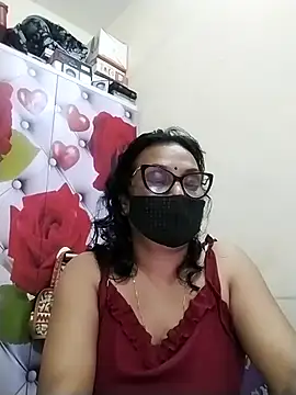 dipikadas34340 online show from August 5, 8:55 pm
