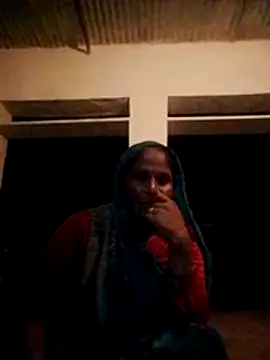 Snapshot of Trisha_sharmaa chatting on August 6, 3:03 pm Trisha sharmaa online show from August 6, 3:03 pm