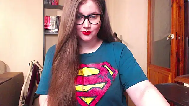 Snapshot of Alexandrra_ chatting on August 9, 5:07 pm Alexandrra online show from August 9, 5:07 pm