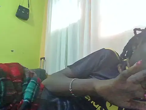 Snapshot of kendy040 chatting on August 6, 3:03 pm kendy040 online show from August 6, 3:03 pm