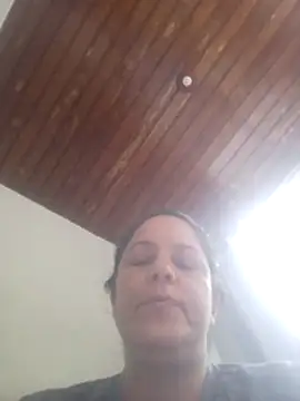 tiazinhaMilf online show from August 8, 3:47 pm