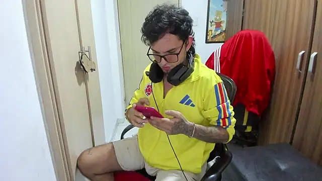 Mrbigcockdanicol10 online show from August 9, 10:42 am