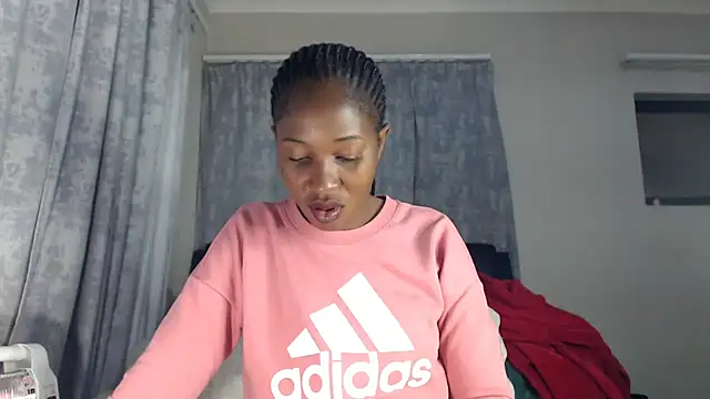 Snapshot of leanna23 chatting on November 16, 6:57 pm leanna23 online show from November 16, 6:57 pm