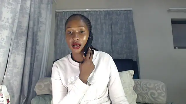 Snapshot of leanna23 chatting on November 20, 4:51 pm leanna23 online show from November 20, 4:51 pm