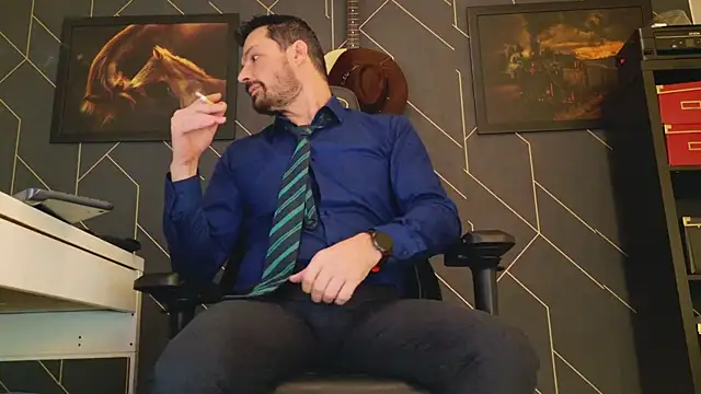 ChrisKox online show from February 17, 8:41 am