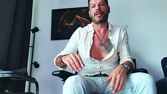 ChrisKox online show from July 31, 5:29 am