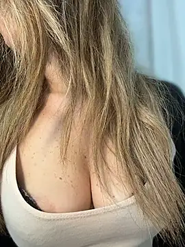 sexylenia online show from April 30, 10:36 pm