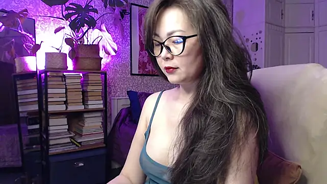 Snapshot of Koreanowner chatting on November 13, 3:55 pm Koreanowner online show from November 13, 3:55 pm