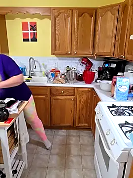 onlyhotbbw75 online show from December 16, 4:56 pm