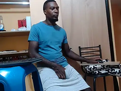 kurtbigcock online show from July 11, 1:25 pm