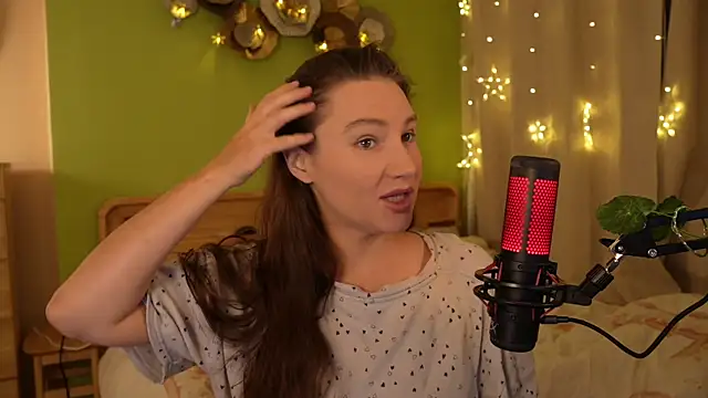 Snapshot of Gessifossa chatting on October 21, 2:18 pm Gessifossa online show from October 21, 2:18 pm