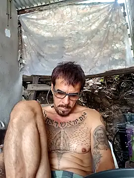 Snapshot of el_principe_hot chatting on February 17, 6:59 pm el principe hot online show from February 17, 6:59 pm