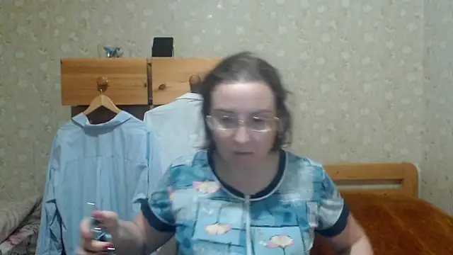 Snapshot of Smart_Rose chatting on October 31, 10:55 pm Smart Rose online show from October 31, 10:55 pm