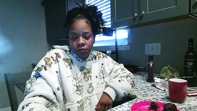 Beautifulkash online show from February 7, 2:32 pm