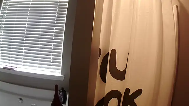 Beautifulkash online show from March 26, 2:00 pm