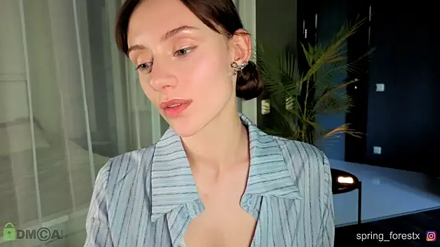 Snapshot of spring_forest chatting on May 14, 2:57 pm spring forest online show from May 14, 2:57 pm