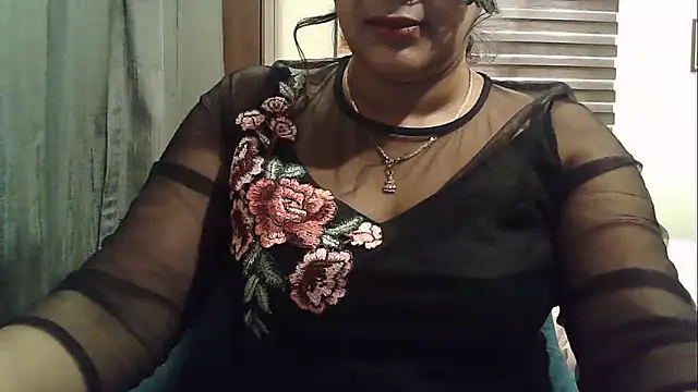 Snapshot of Spandana_Sweety chatting on May 20, 7:14 am Spandana Sweety online show from May 20, 7:14 am