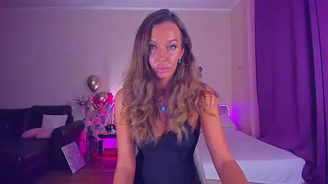 EmmaAbramson online show from December 16, 4:01 pm