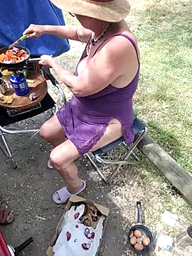 MucMilf59 online show from April 23, 12:29 pm