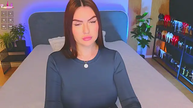 Kira from UA online show from July 14, 9:20 pm