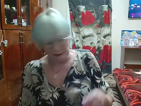 Snapshot of JenaCheim chatting on December 8, 7:11 pm JenaCheim online show from December 8, 7:11 pm