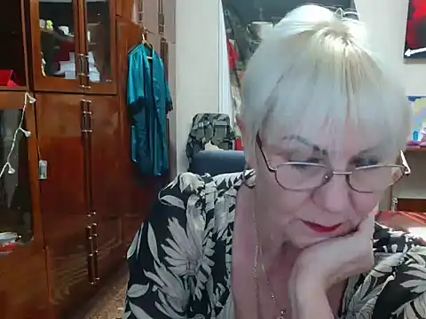 Snapshot of JenaCheim chatting on December 26, 6:52 am JenaCheim online show from December 26, 6:52 am