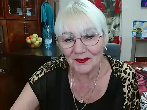 Snapshot of JenaCheim chatting on January 13, 6:27 am JenaCheim online show from January 13, 6:27 am