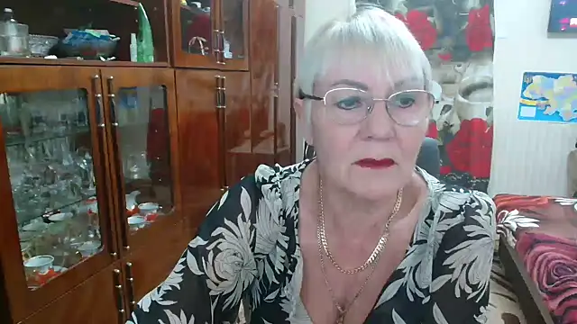 Snapshot of JenaCheim chatting on November 10, 6:56 am JenaCheim online show from November 10, 6:56 am