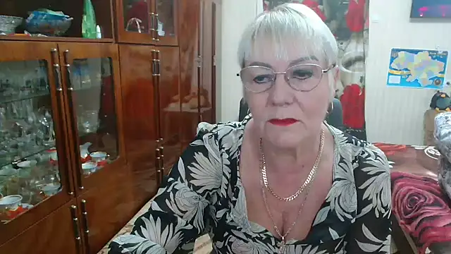 Snapshot of JenaCheim chatting on November 16, 6:19 am JenaCheim online show from November 16, 6:19 am