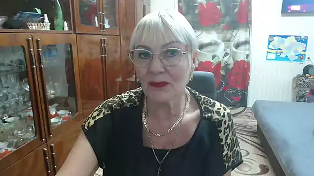 Snapshot of JenaCheim chatting on November 21, 7:45 pm JenaCheim online show from November 21, 7:45 pm