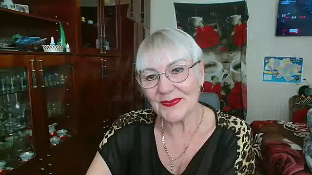 Snapshot of JenaCheim chatting on November 25, 6:57 am JenaCheim online show from November 25, 6:57 am