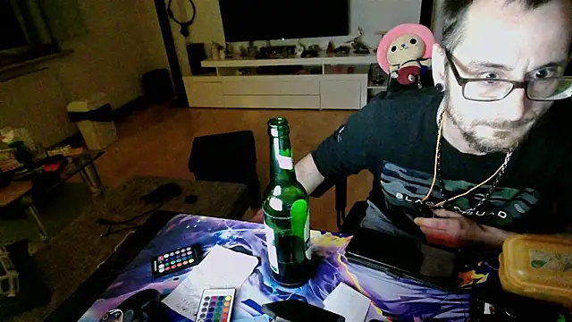 Steveschaw online show from February 14, 10:06 pm