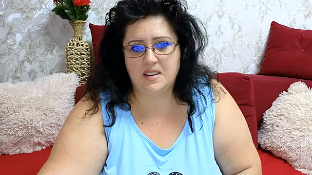 Snapshot of workMyAss chatting on July 3, 8:21 am workMyAss online show from July 3, 8:21 am