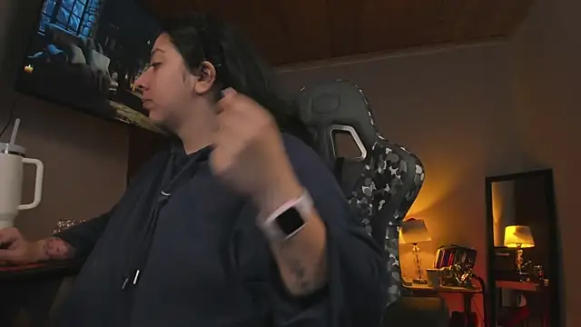 coraline latin online show from February 17, 10:25 pm