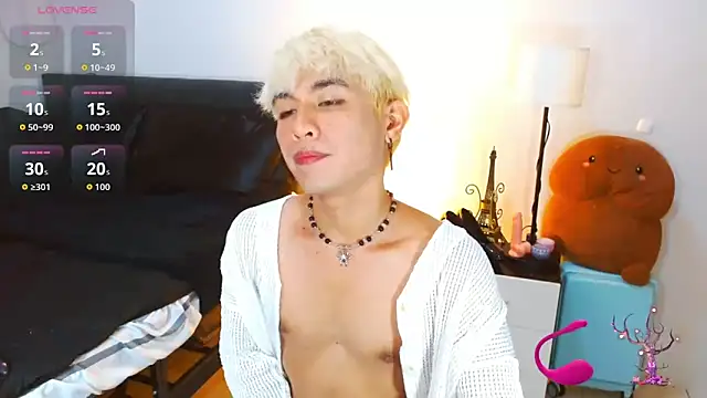 WildestTwink online show from May 1, 3:05 pm