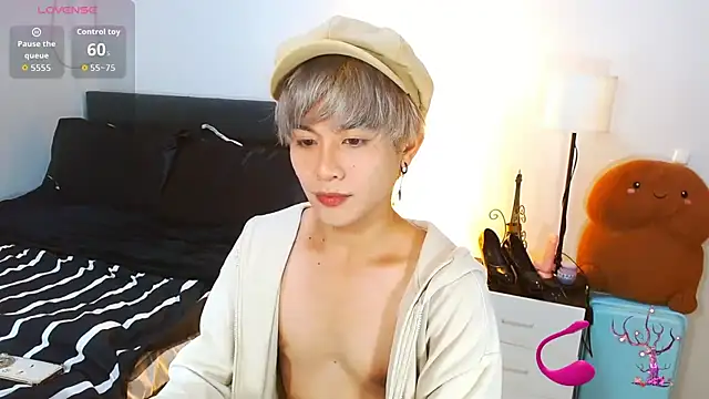 WildestTwink online show from June 3, 2:19 pm