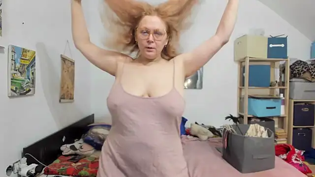 Snapshot of switchlorenx chatting on December 25, 12:37 pm switchlorenx online show from December 25, 12:37 pm