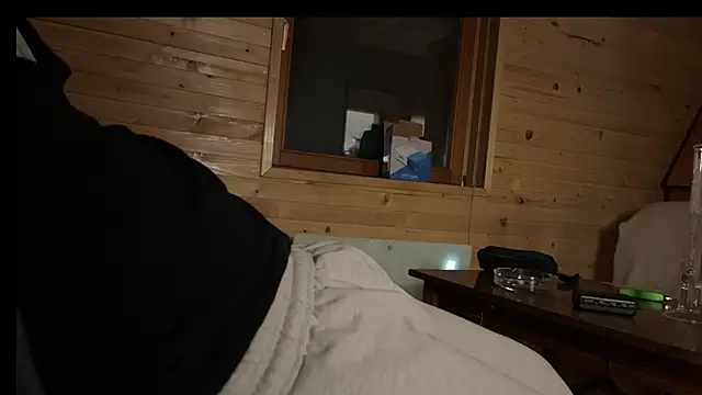 Snapshot of diablocuple chatting on February 21, 11:32 pm diablocuple online show from February 21, 11:32 pm