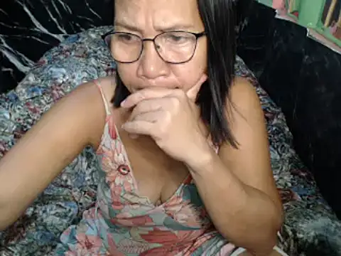 ASIANDOLLY4U online show from April 26, 10:40 pm