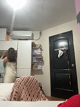 Snapshot of asianmystery203 chatting on November 9, 1:04 am asianmystery203 online show from November 9, 1:04 am