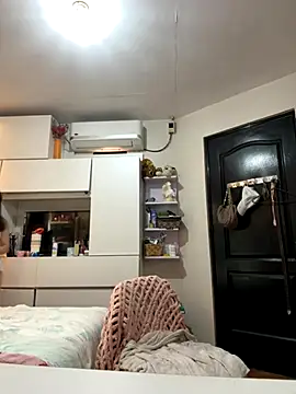 Snapshot of asianmystery203 chatting on November 20, 1:06 am asianmystery203 online show from November 20, 1:06 am