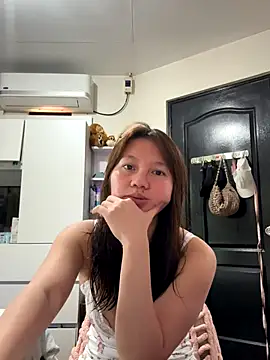 Snapshot of asianmystery203 chatting on December 4, 1:15 am asianmystery203 online show from December 4, 1:15 am