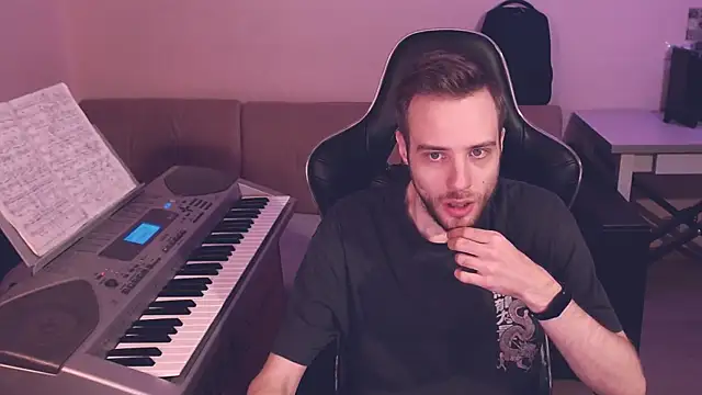 Snapshot of Sweetparker chatting on January 19, 12:38 am Sweetparker online show from January 19, 12:38 am