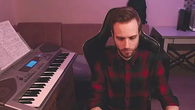 Snapshot of Sweetparker chatting on February 24, 1:24 am Sweetparker online show from February 24, 1:24 am