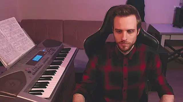 Snapshot of Sweetparker chatting on February 25, 1:20 am Sweetparker online show from February 25, 1:20 am